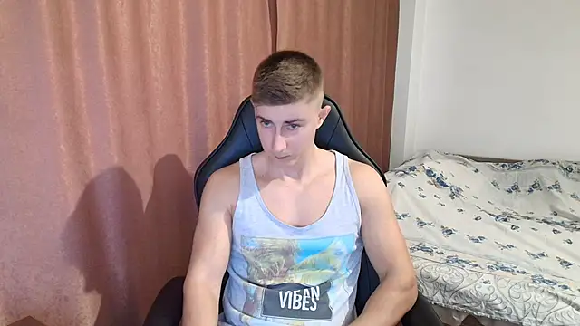 Todhorny9873 online show from 21, 1, 2025