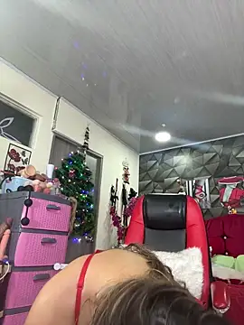 Snapshot of alexa_fiore01 chatting on 25, 12, 2024 alexa fiore01 online show from 25, 12, 2024