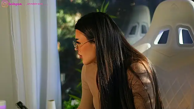 perfectt33n online show from 9, 1, 2025