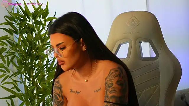 perfectt33n online show from 14, 2, 2025