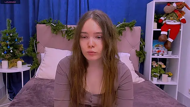 Janie JJ Curvie online show from 21, 12, 2025