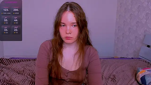 Janie JJ Curvie online show from 11, 4, 2026