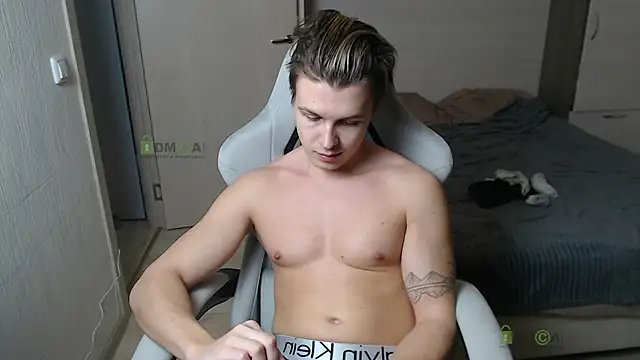 Sunny-Girl1 online show from 13, 3, 2025