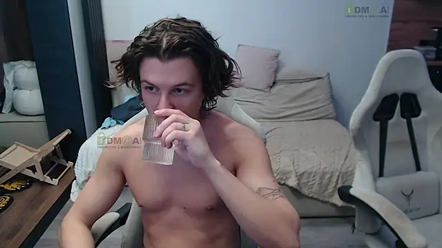 Sunny-Girl1 online show from 3, 4, 2026