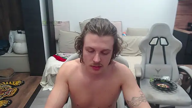 Sunny-Girl1 online show from 17, 4, 2026