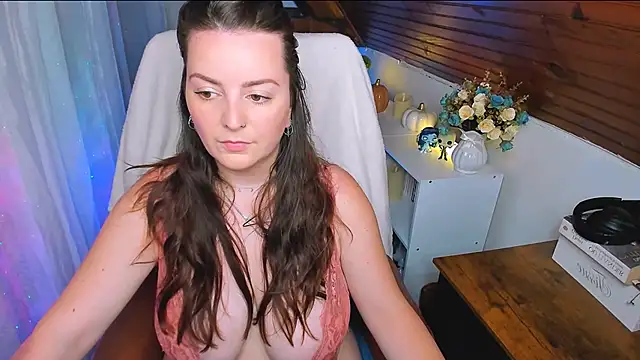 ErinMarshall online show from 8, 7, 2026