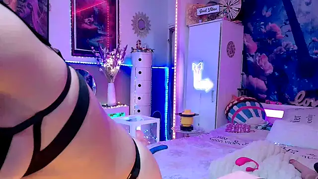 misscectito13 online show from 6, 4, 2026