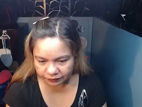 ambersmile online show from 9, 10, 2025