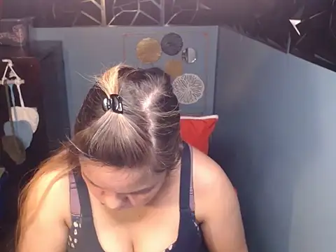 ambersmile online show from 12, 10, 2025