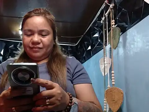 ambersmile online show from 25, 11, 2025