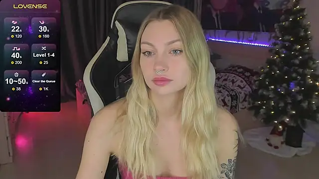 Snapshot of BiMolly chatting on 7, 1, 2025 BiMolly online show from 7, 1, 2025