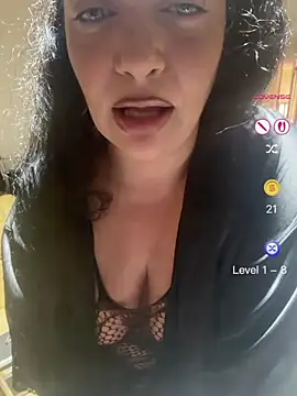 PichyPrettyPussy online show from 21, 6, 2026