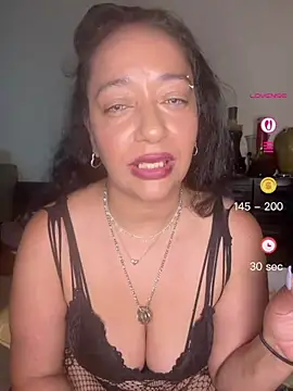 PichyPrettyPussy online show from 17, 7, 2026