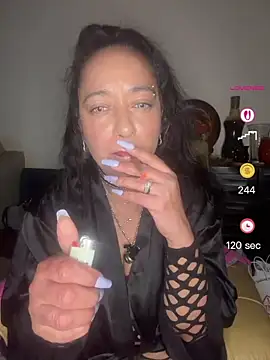 PichyPrettyPussy online show from 18, 7, 2026