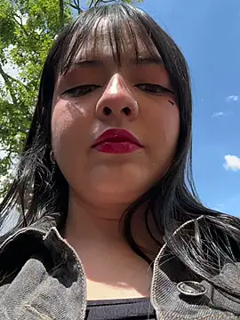 Elle online show from 29, 1, 2025