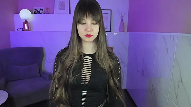 ElizaMild online show from 4, 3, 2025