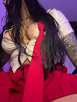 Naiara sex online show from 26, 10, 2025