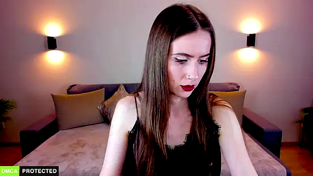 TheWoman   online show from 25, 11, 2025