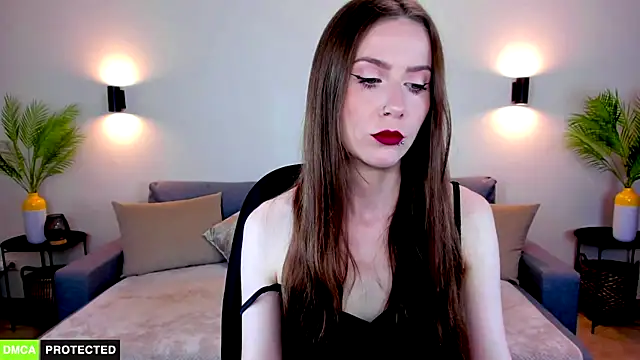 Snapshot of TheWoman__ chatting on 3, 7, 2026 TheWoman online show from 3, 7, 2026