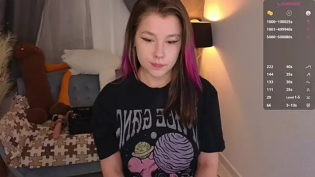 Mira Falls online show from 9, 9, 2025