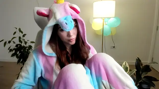 Snapshot of Pokemeboy chatting on 14, 12, 2025 Pokemeboy online show from 14, 12, 2025