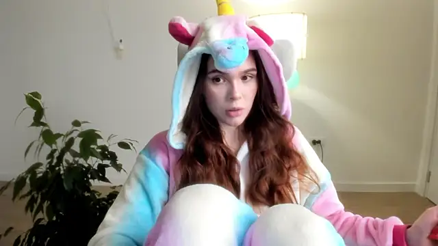 Snapshot of Pokemeboy chatting on 18, 12, 2025 Pokemeboy online show from 18, 12, 2025