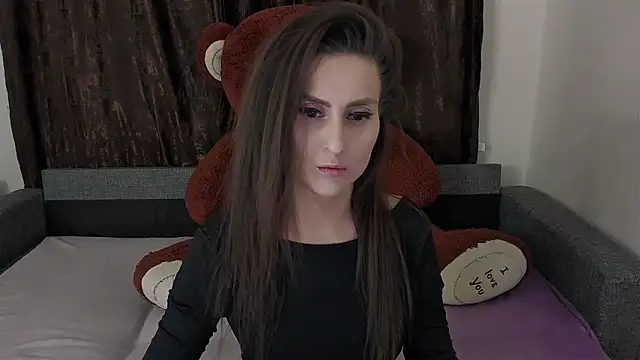 gwenBest online show from 3, 3, 2025