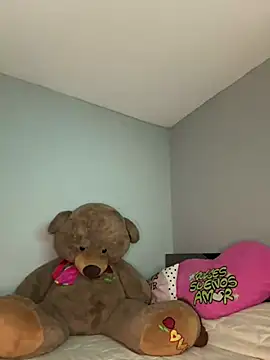 Snapshot of Sammy_pink chatting on 18, 12, 2024 Sammy pink online show from 18, 12, 2024