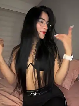 Sammy pink online show from 23, 4, 2026