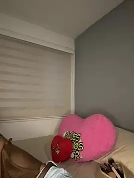 Sammy pink online show from 17, 5, 2026