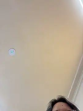 Gatitacarlita online show from 19, 11, 2025