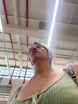 Gatitacarlita online show from 1, 4, 2026