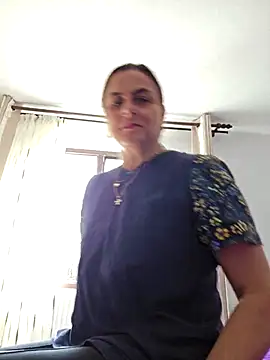 IsabelleCraft online show from 4, 4, 2026