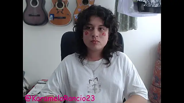 Snapshot of Smoke_trip_Alicia chatting on 3, 2, 2025 Smoke trip Alicia online show from 3, 2, 2025