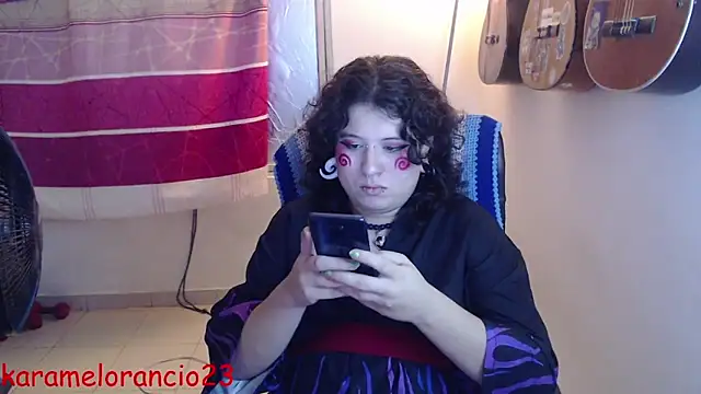 Snapshot of Smoke_trip_Alicia chatting on 24, 9, 2025 Smoke trip Alicia online show from 24, 9, 2025