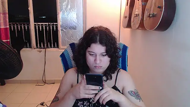 Smoke trip Alicia online show from 5, 12, 2025