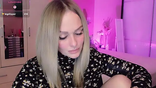 Snapshot of Libby_Nora chatting on 23, 4, 2026 Libby Nora online show from 23, 4, 2026