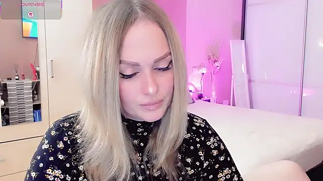 Snapshot of Libby_Nora chatting on 27, 4, 2026 Libby Nora online show from 27, 4, 2026