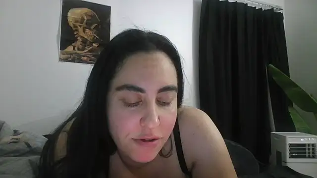 Snapshot of WetFlower69 chatting on 19, 7, 2026 WetFlower69 online show from 19, 7, 2026