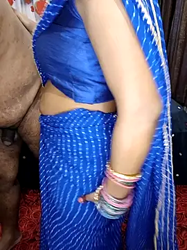 Snapshot of INDIANDESIMATURE chatting on 13, 12, 2024 INDIANDESIMATURE online show from 13, 12, 2024