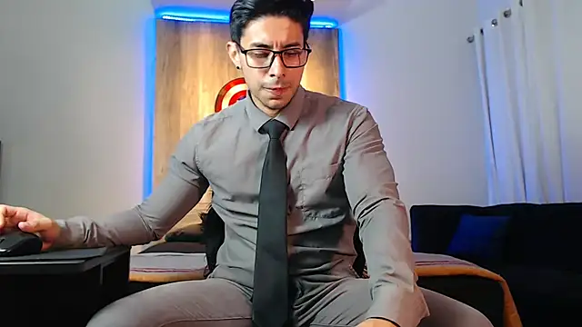 Snapshot of Andrew_4_ chatting on 5, 12, 2024 Andrew 4 online show from 5, 12, 2024