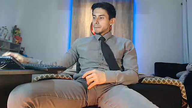 Snapshot of Andrew_4_ chatting on 15, 9, 2025 Andrew 4 online show from 15, 9, 2025