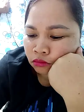 XXLorie 02 online show from 7, 3, 2025