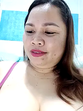 XXLorie 02 online show from 13, 3, 2025