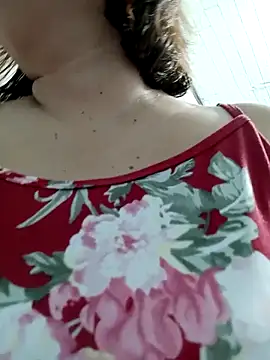 XXLorie 02 online show from 17, 9, 2025