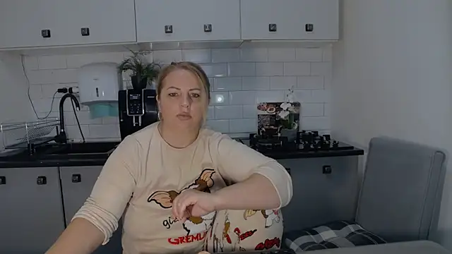 Snapshot of erikaerika chatting on 20, 9, 2025 erikaerika online show from 20, 9, 2025