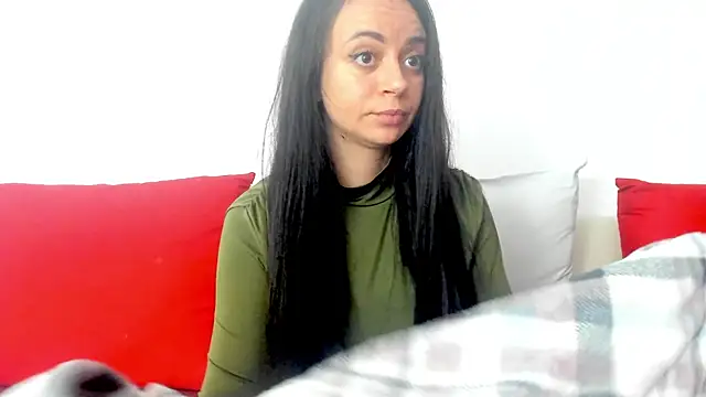 Snapshot of cute_angel95 chatting on 5, 11, 2025 cute angel95 online show from 5, 11, 2025