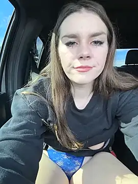 Snapshot of MaggyMayI chatting on 2, 1, 2025 MaggyMayI online show from 2, 1, 2025