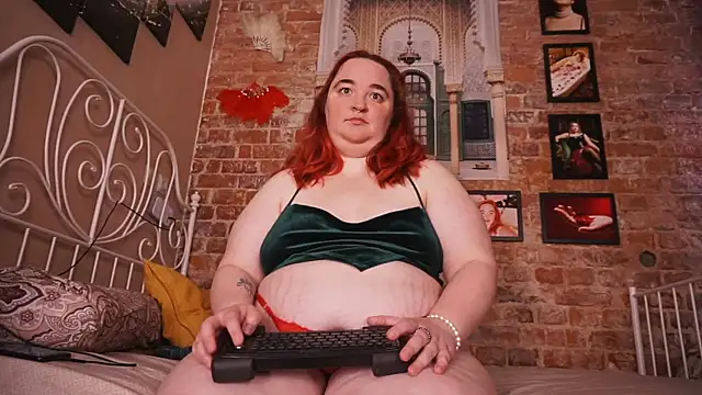 Evelively online show from 5, 4, 2026