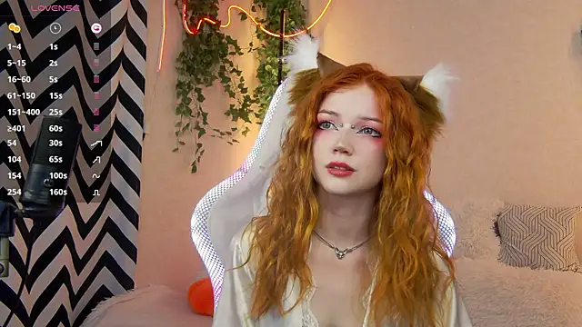 Snapshot of Misamane chatting on 28, 10, 2025 Misamane online show from 28, 10, 2025